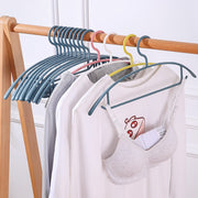 Durable Non-Slip Wide Shoulder Hanger for Clothes Support